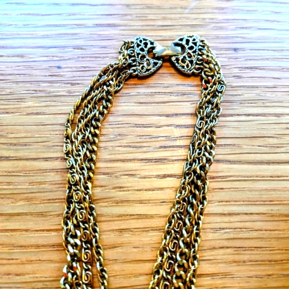 Goldette Elegant Gold Chain Necklace - Picture 2 of 3